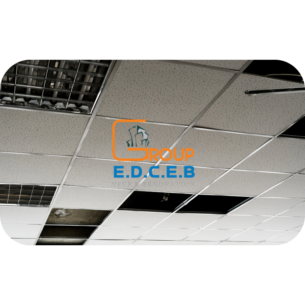 Plafond placo sur mesure avec corniches décoratives réalisé par un plaquiste à Marrakech